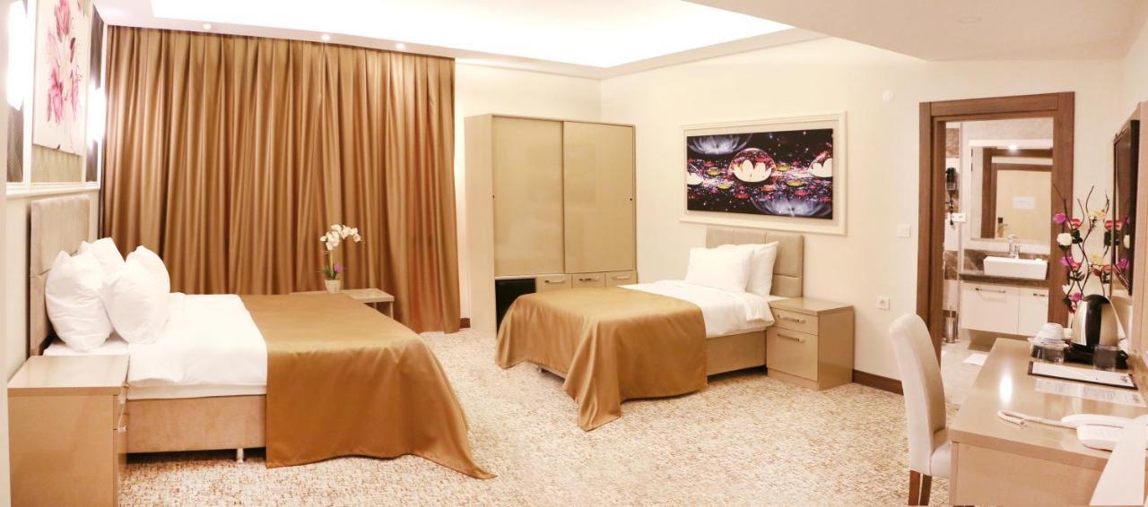Goldhan Hotel เทเคียร์ดัก ภายนอก รูปภาพ